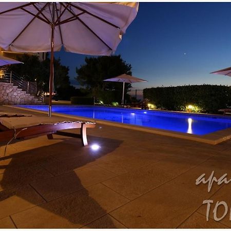 Apartments Tomas Примоштен Экстерьер фото