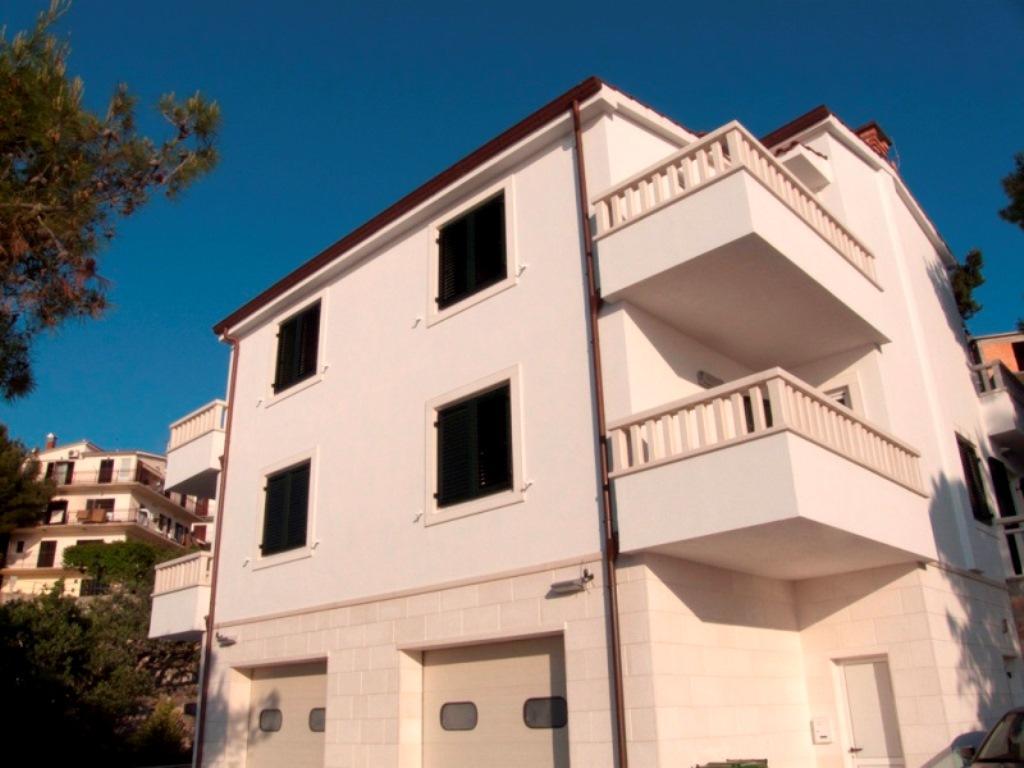 Apartments Tomas Примоштен Экстерьер фото