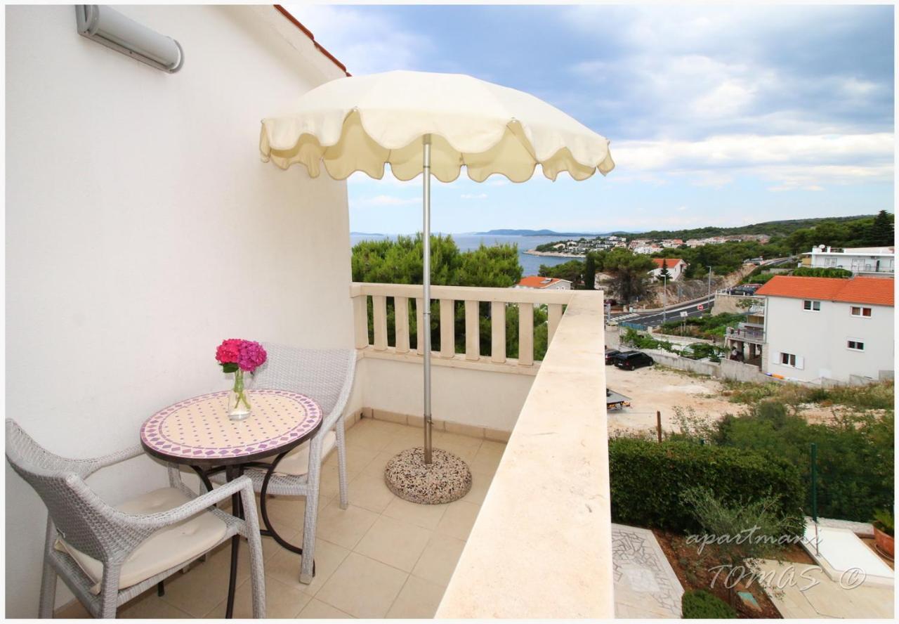 Apartments Tomas Примоштен Экстерьер фото
