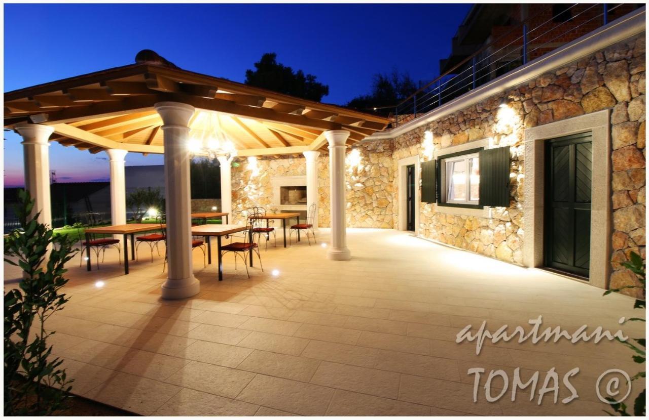 Apartments Tomas Примоштен Экстерьер фото