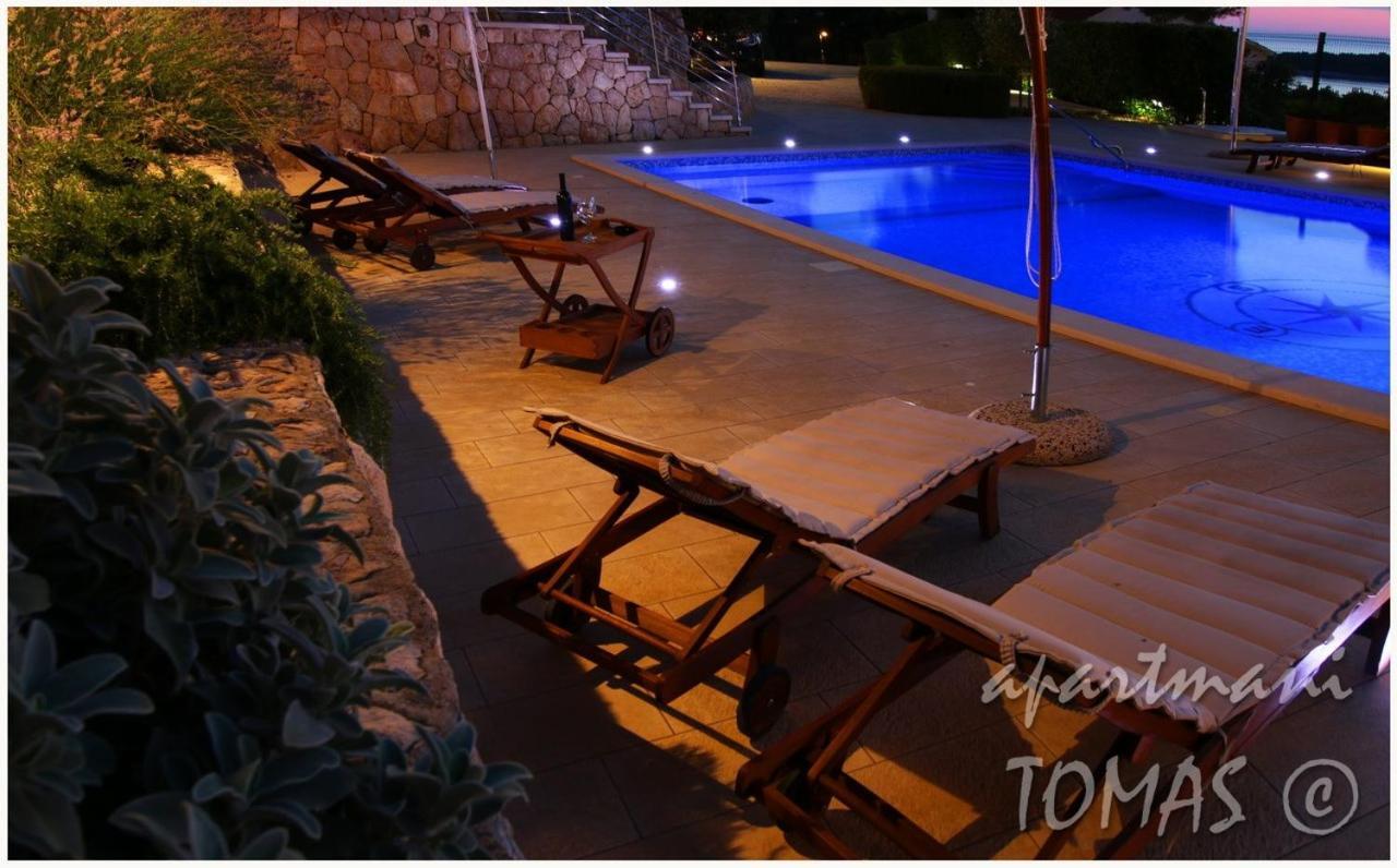 Apartments Tomas Примоштен Экстерьер фото