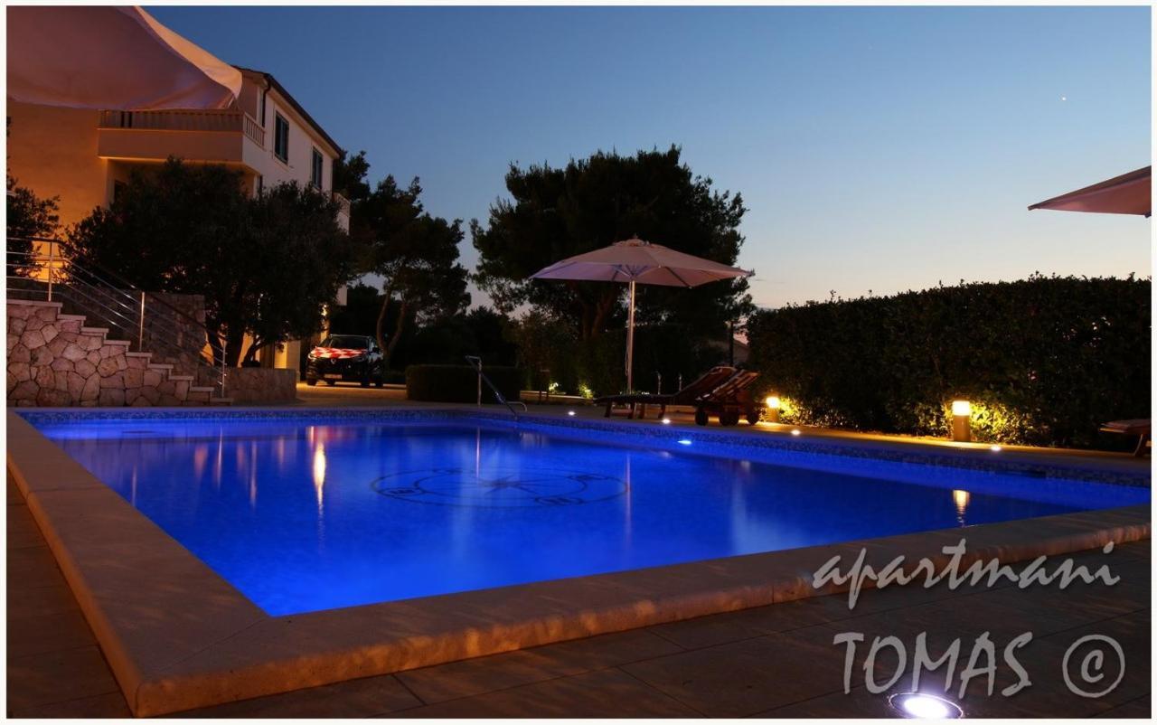 Apartments Tomas Примоштен Экстерьер фото