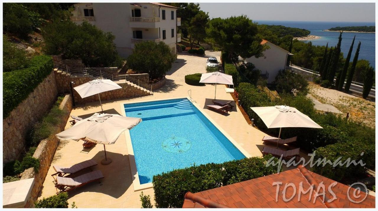 Apartments Tomas Примоштен Экстерьер фото