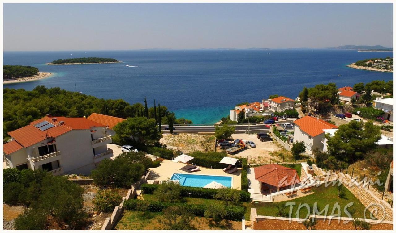 Apartments Tomas Примоштен Экстерьер фото
