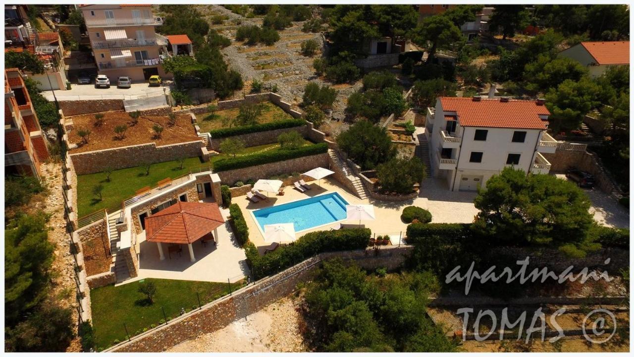 Apartments Tomas Примоштен Экстерьер фото